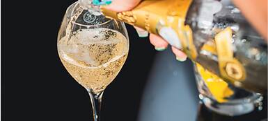 Purple Rain Lounge soundcloud is hier